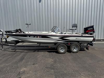 BOATZON | 1999 StealthVIP DX200
