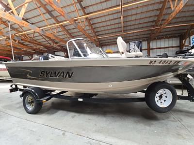 BOATZON | 1999 Sylvan 1600 Adventurer LX