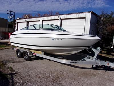 BOATZON | 2000 Chris Craft 210 Bowrider