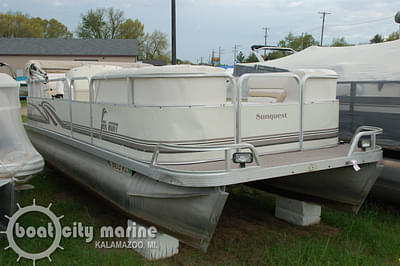 BOATZON | 2000 Sea Hunt Sunquest 2000 series