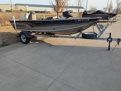 BOATZON | 2001 Alumacraft NAVIGATOR 165 TILLER BOATZON | 2001 Alumacraft NAVIGATOR 165 TILLER