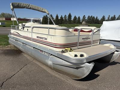 BOATZON | 2001 Bennington 207 L