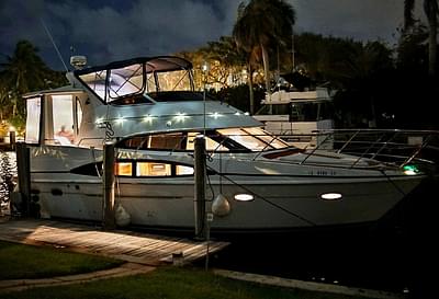 BOATZON | 2001 Carver 396 Aft Cabin – Upgraded Luxury Cruiser w/ Twin Diesels BOATZON | 2001 Carver 396 Aft Cabin – Upgraded Luxury Cruiser w/ Twin Diesels