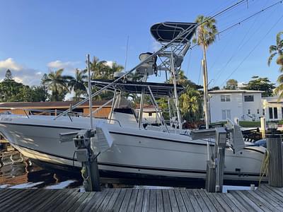 BOATZON | 2001 Century 3100 BOATZON | 2001 Century 3100