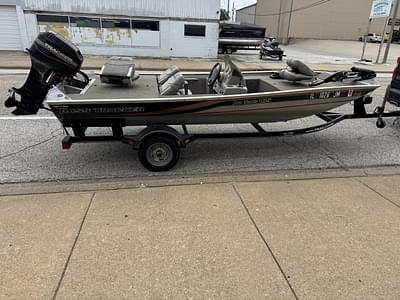 BOATZON | 2001 Tracker Boats Pro Team 165