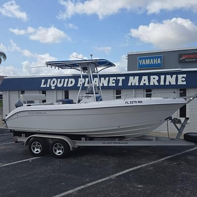BOATZON | 2003 Cobia 214 CC