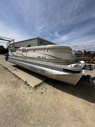 BOATZON | 2003 Manitou Legacy