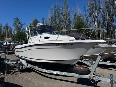 BOATZON | 2003 Seaswirl 2101 CC STRIPER