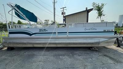 BOATZON | 2003 Sylvan 24SE Tow and Go