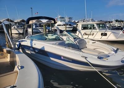 BOATZON | 2004 Crownline Bowrider 230 BR