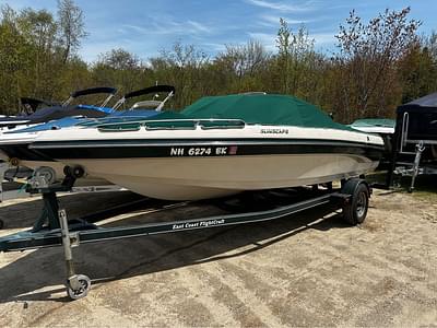 BOATZON | 2004 Malibu Boats Luxury SportV Series Sunscape 21LSV