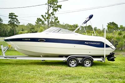 BOATZON | 2004 Stingray 240 LR