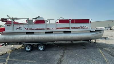 BOATZON | 2005 Crest Pontoons Crest 25 SPORT Tow and Go