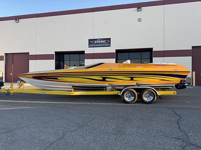 BOATZON | 2005 LaveyCraft 2750 Nu Era Open-bow Mid-cabin - Poker Run Edition