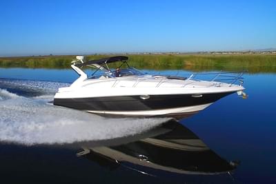 BOATZON | 2005 Regal Commodore 3560