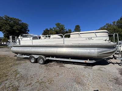 BOATZON | 2005 Sun Tracker Party Barge