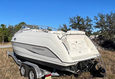 BOATZON | 2006 24 ft. Stingray Cuddy BOATZON | 2006 24 ft. Stingray Cuddy