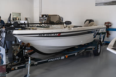 BOATZON | 2006 YarCraft 1785SC