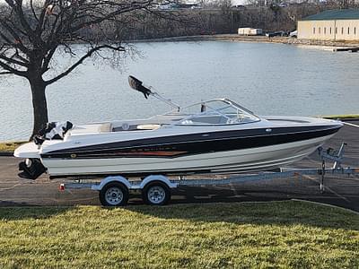 BOATZON | 2007 Bayliner International 225