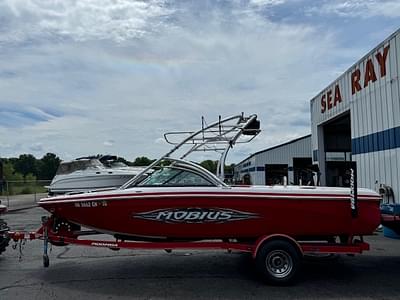 BOATZON | 2007 Moomba Mobius LSV BOATZON | 2007 Moomba Mobius LSV