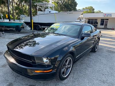 BOATZON | 2008 Ford Mustang GT Bullitt BOATZON | 2008 Ford Mustang GT Bullitt