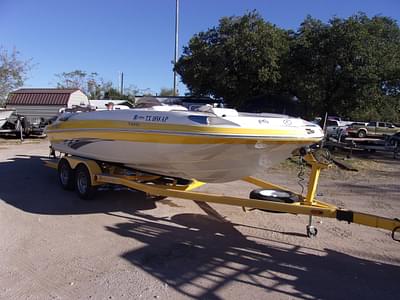 BOATZON | 2008 Harris Kayot V200i Deck Boat