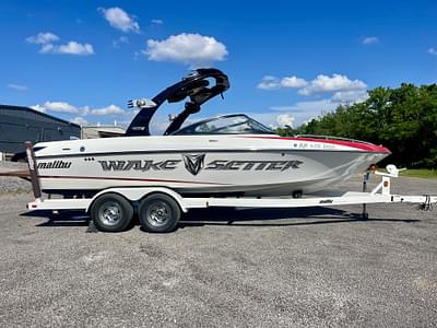 BOATZON | 2008 Malibu Boats Wakesetter VLX