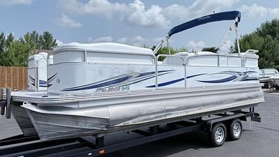 BOATZON | 2008 Manitou Oasis 226 BOATZON | 2008 Manitou Oasis 226