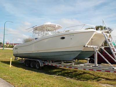 BOATZON | 2008 World Cat 330TE