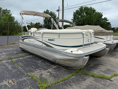 BOATZON | 2009 Bennington 1850GL Family Cruise Combos 18 BOATZON | 2009 Bennington 1850GL Family Cruise Combos 18