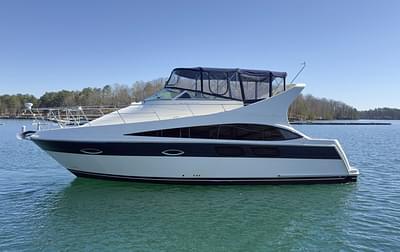 BOATZON | 2009 Carver 36 Mariner