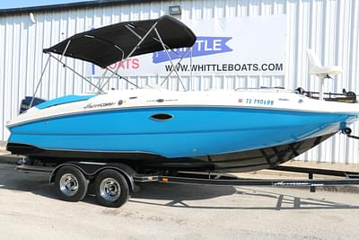 BOATZON | 2009 Hurricane Fundeck GS 220