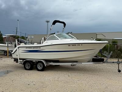 BOATZON | 2009 Hydra Sports 202DC