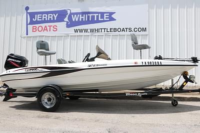 BOATZON | 2009 Triton Boats 17 Explorer