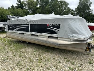 BOATZON | 2010 Manitou AURORA 200 BOATZON | 2010 Manitou AURORA 200