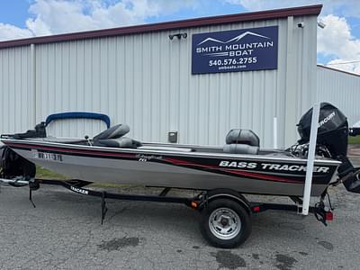 BOATZON | 2010 Tracker Boats Panfish 16