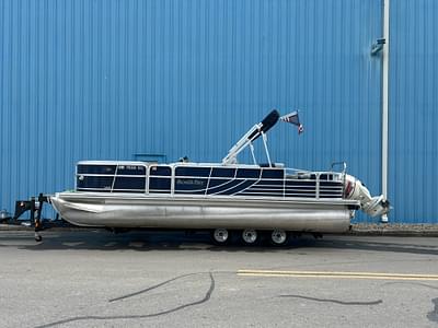 BOATZON | 2011 South Bay 722 FCR TT