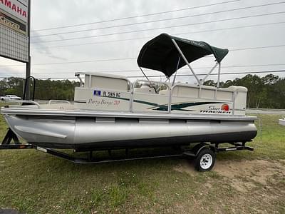 BOATZON | 2011 Sun Tracker Party Barge 20 Pontoon Boat w Mercury 60  Trailer