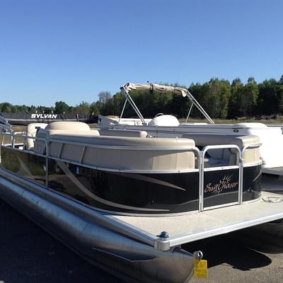 BOATZON | 2011 SunChaser OASIS 820 CR