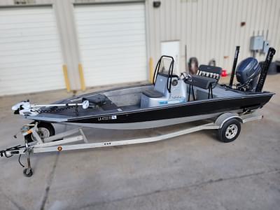 BOATZON | 2011 Xpress H20CC