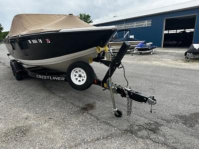 BOATZON | 2012 Crestliner 1950 Sportfish SST BOATZON | 2012 Crestliner 1950 Sportfish SST