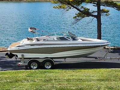 BOATZON | 2012 Crownline Bowrider 215 SS