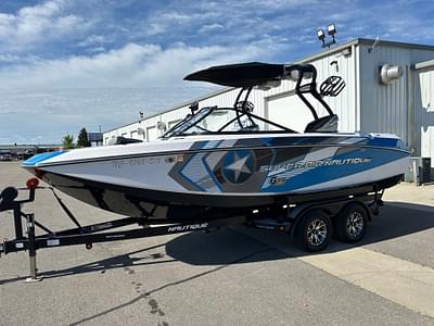 BOATZON | 2013 Nautique G23