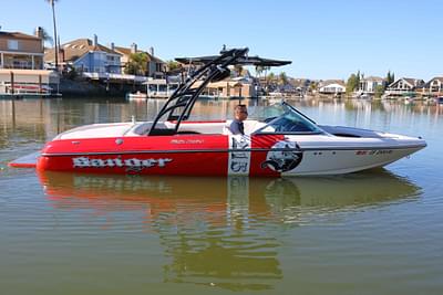 BOATZON | 2013 Sanger V215 S