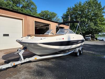 BOATZON | 2014 Bayliner 210 Deck Boat BOATZON | 2014 Bayliner 210 Deck Boat