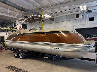 BOATZON | 2014 Bennington Stancraft Q25