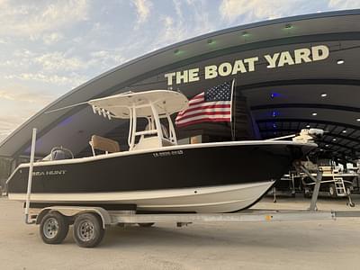 BOATZON | 2014 Sea Hunt 225 Ultra