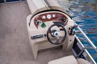 BOATZON | 2014 Sun Tracker PARTY BARGE 20 DLX BOATZON | 2014 Sun Tracker PARTY BARGE 20 DLX