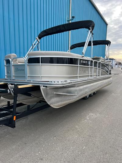 BOATZON | 2015 Berkshire Pontoons 250E  250 HP Yamaha