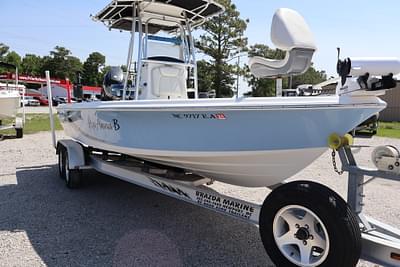 BOATZON | 2015 Blue Wave 2200 PURE BAY